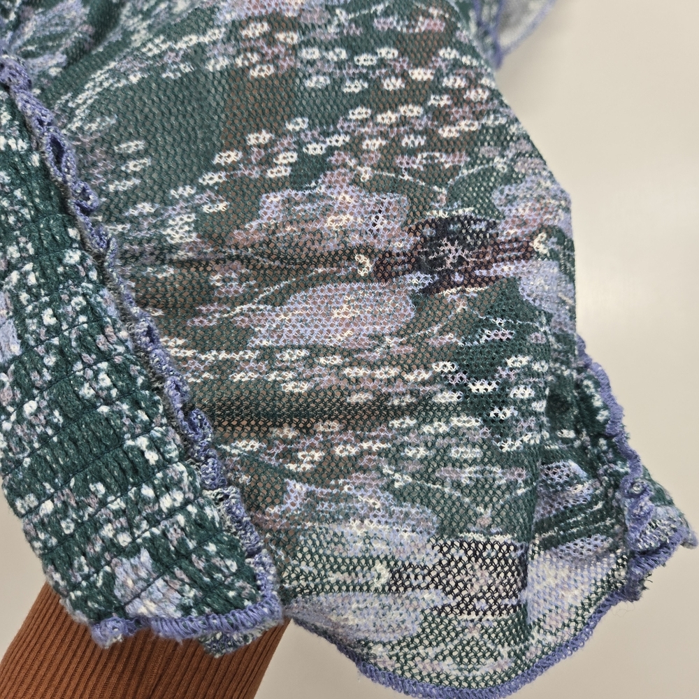 Free People Oh My Baby Tee Cropped Blouse Top‎ Smocked Cotton S Sheer Blue - Picture 8 of 9